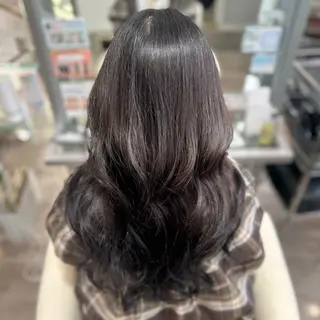 ロング ヘアアレンジ 脇坂 花菜子の眉毛・アイブロウイメージ