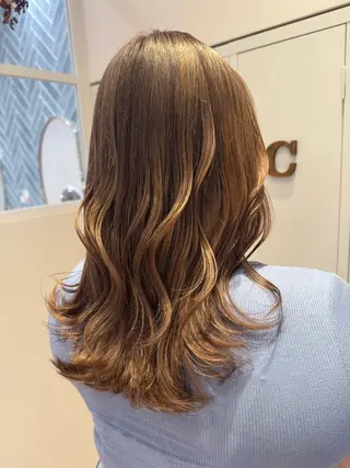 セミロング カラー 河添 麗菜のヘアスタイル