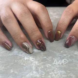 ネイル mzh ...のネイルデザイン