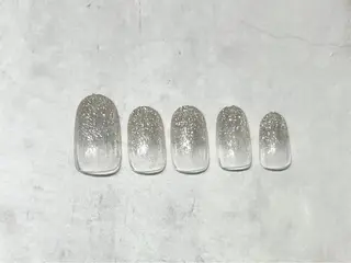 ネイル リスブラン AYUMI 🍎のネイルデザイン