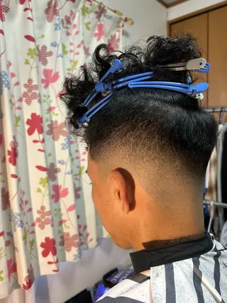 ショート メンズ 大城 涼のヘアスタイル