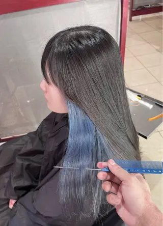 セミロング カラー 坂本 優輝のヘアスタイル