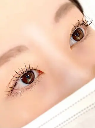 マツエク・マツパ Rune 《池袋》のマツエク・マツパデザイン