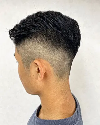 メンズ Lumiere 鈴木翔平のヘアスタイル