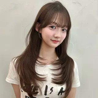 セミロング 🌹ハッシュカット、 レイヤー韓国ヘア🌹のヘアスタイル