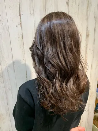 ロング カラー 心斎橋韓国ボブ 好原良真のヘアスタイル