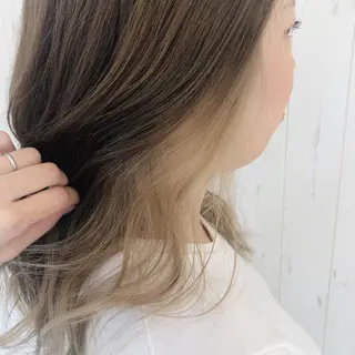 ミディアム カラー ボブ/透明感カラー 🤍永田真穂のヘアスタイル