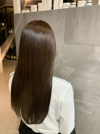 ロング 三好 羽美のヘアスタイル