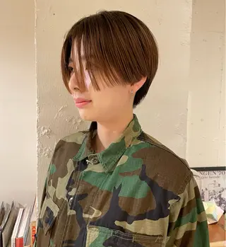 ショート ファッションに 溶け込むstyleのヘアスタイル