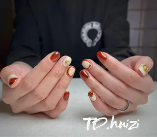 ショート めぐみのネイルサロン スタッフ練習のネイルデザイン