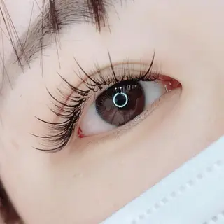 マツエク・マツパ ISLA BEAUTY中目黒所属・TAKI 𓂃 𓈒𓏸のマツエク・マツパデザイン