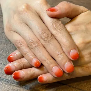 ネイル HENRIETTA NAILSALONのネイルデザイン