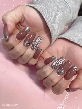ミディアム ネイル 《LB》ラブリエ Nail&eyeのマツエク・マツパデザイン