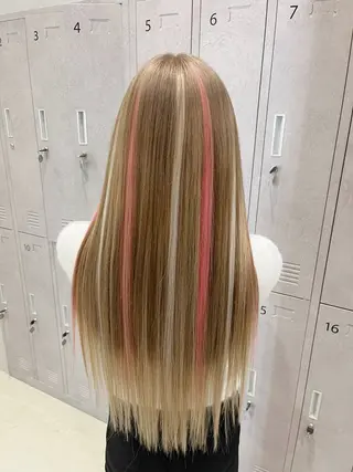 カラー 福島 果音のヘアスタイル