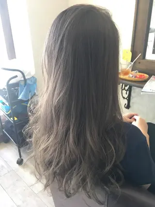 ロング 松本 亮のヘアスタイル