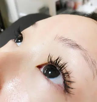 マツエク・マツパ BeJoule所属・岡本 千穂のマツエク・マツパデザイン