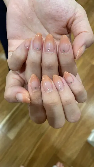 ネイル crystal ⭐︎ colorのネイルデザイン