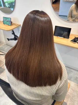 セミロング 白岩 良子のヘアスタイル