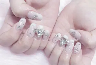 ネイル MoonNail ユリ🌸のネイルデザイン
