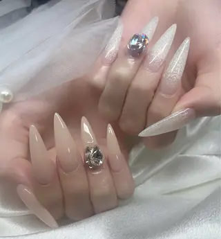 ネイル YOLO NAILのネイルデザイン