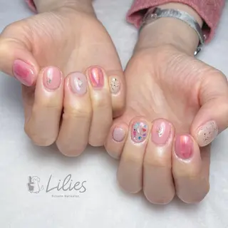 ネイル Nailsalon Lilies♡のネイルデザイン
