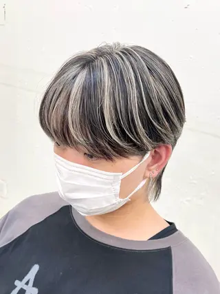 ショート カラー メンズ バレイヤージュ/ シャドウルーツ/安室のヘアスタイル