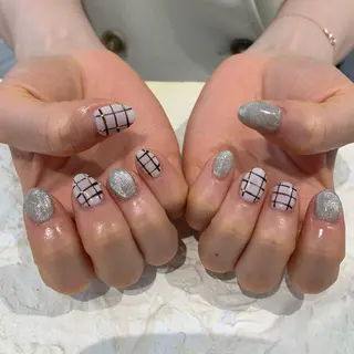 ネイル マキノ ユイのネイルデザイン