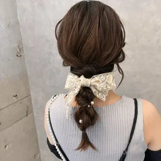 セミロング ヘアアレンジ NUMBER_ ユイナのヘアスタイル