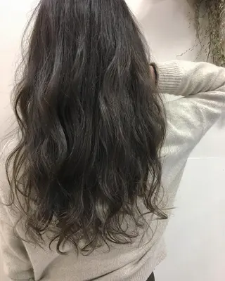 ロング タナカ タクヤのヘアスタイル