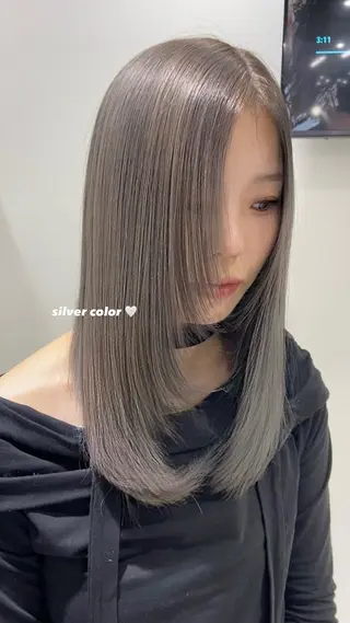 ロング 若原 茉莉のヘアスタイル