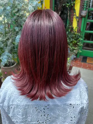 ミディアム カラー 大坪 拓斗のヘアスタイル