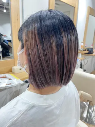 ショート カラー Kensho 京都駅 ケアブリーチのヘアスタイル