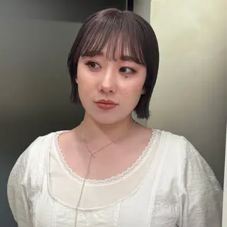 ショート 盛れる透明感カラー・ momokaのヘアスタイル