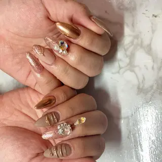 ネイル うにゃねいる🌷 Mayaのネイルデザイン