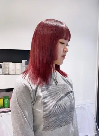 ミディアム himari💜 暖色/レイヤーカットのヘアスタイル