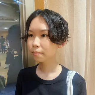 ショート 大人可愛い♡コテ巻き パーマ🌼杉田 萌恵のヘアスタイル