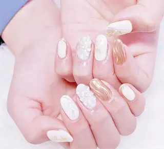 ネイル MoonNail ユリ🌸のネイルデザイン