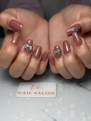 ネイル 💕鈴木ユリ パラジェル/オフ無料のネイルデザイン