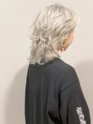 ミディアム カラー VIRETTA 【ヴィレッタ】のヘアスタイル