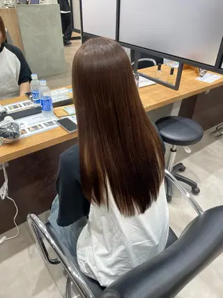 ロング カラー 佐藤 由依/水光カラーのヘアスタイル