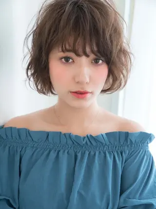 ショート ✨透明感艶カラー ✨💍Yuri💍のヘアスタイル