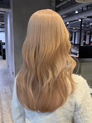 カラー ショート/ブリーチ 特化kotomiのヘアスタイル