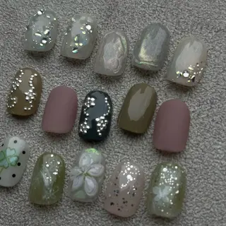 ネイル Noël 新宿南口 Hanaのネイルデザイン