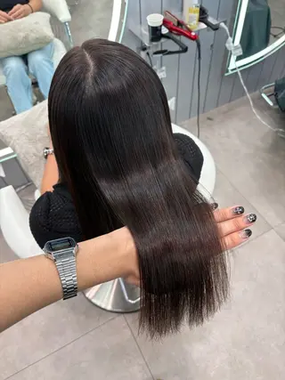 ロング ヘアアレンジ 大宮‎縮毛矯正🩵 レイヤー　佐藤和のヘアスタイル