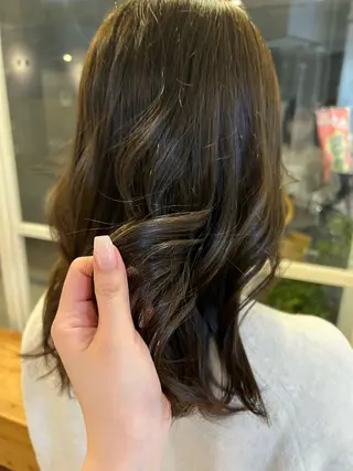 カラー 『YARD.』 森崎 優菜のヘアスタイル