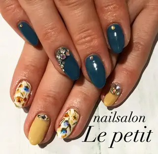 ネイル 石野 広佳のネイルデザイン