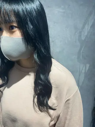 ロング Cielro/ダブル カラー/西田咲希のヘアスタイル