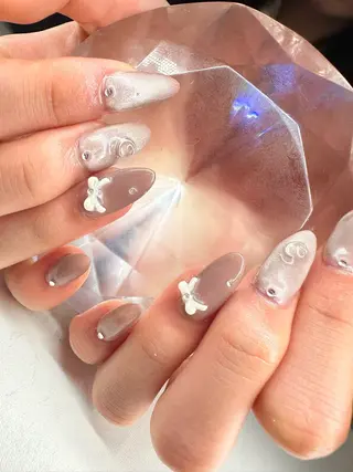 セミロング YOKOSUKA NAILS💅✨のネイルデザイン