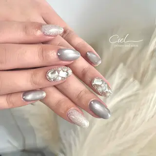 ネイル 透明感ネイル ｜mahiru.のネイルデザイン