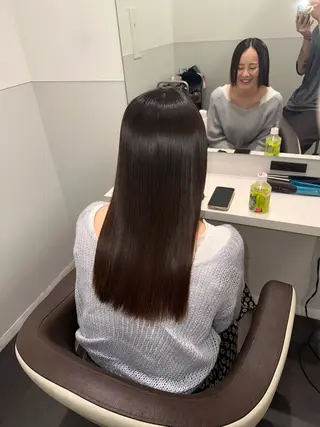 セミロング 美髪特化✨ 伊織✨縮毛矯正✨のヘアスタイル